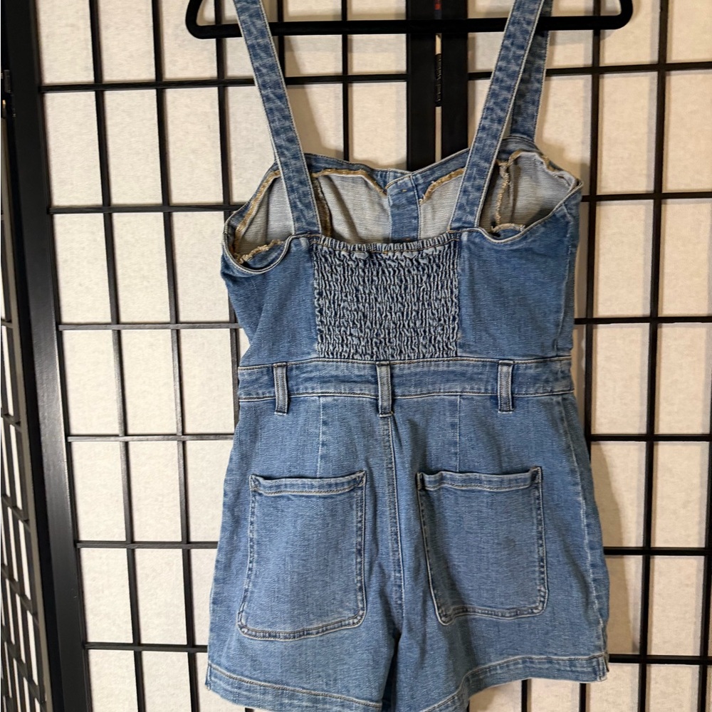 Free People Lola Denim Romper Light Blue Size 6, Like New! - Picture 4 of 7